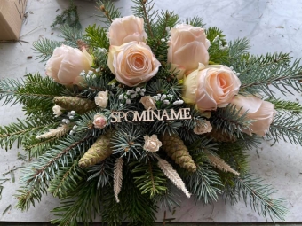 Fotka, smutocne-ikebany, 291